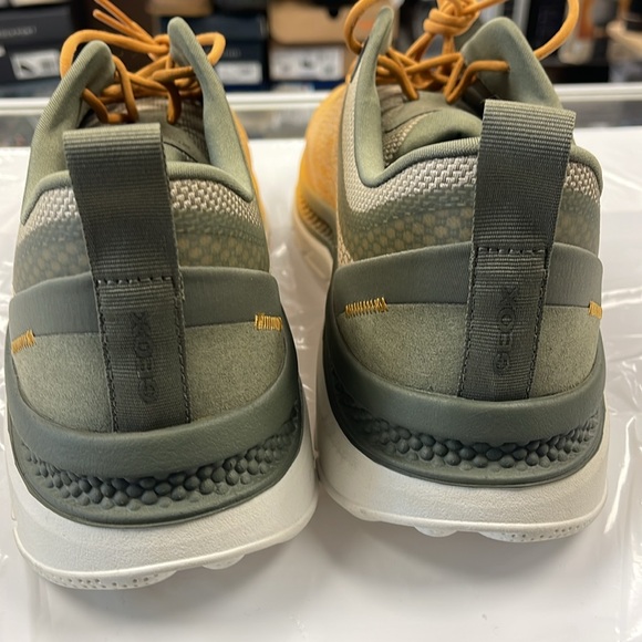 Brand New GEOX Man Sneaker Respira Size 9 (42) Yellow/Green - Picture 5 of 11